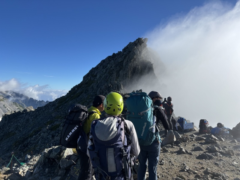 立山の稜線